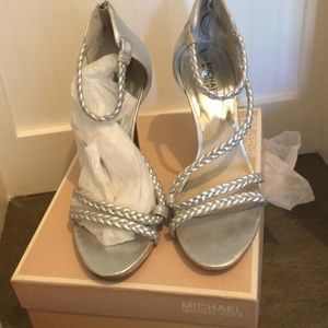 Micheal Kors Heels